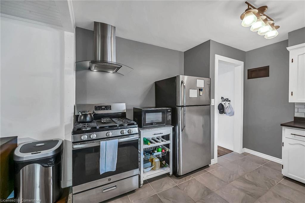 4 Clifford Street Property Photo 11