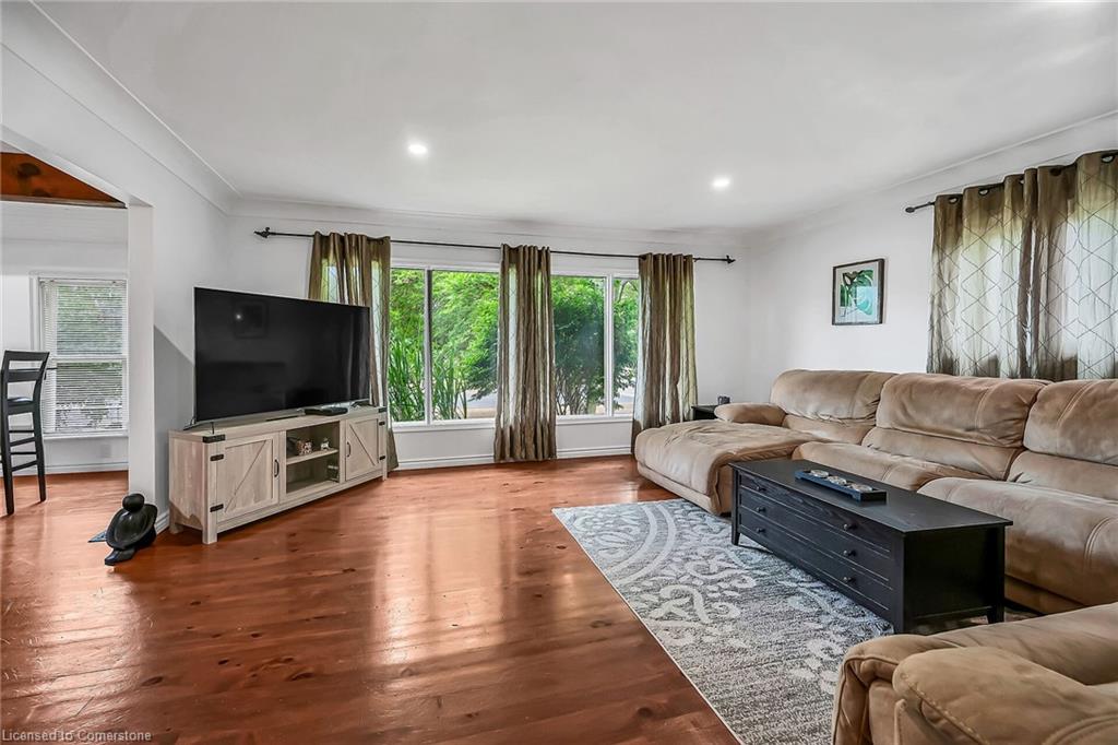 4 Clifford Street Property Photo 12