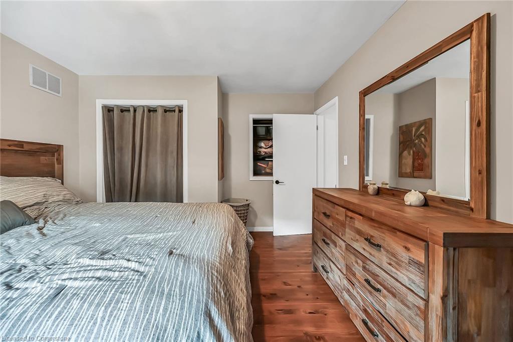 4 Clifford Street Property Photo 19
