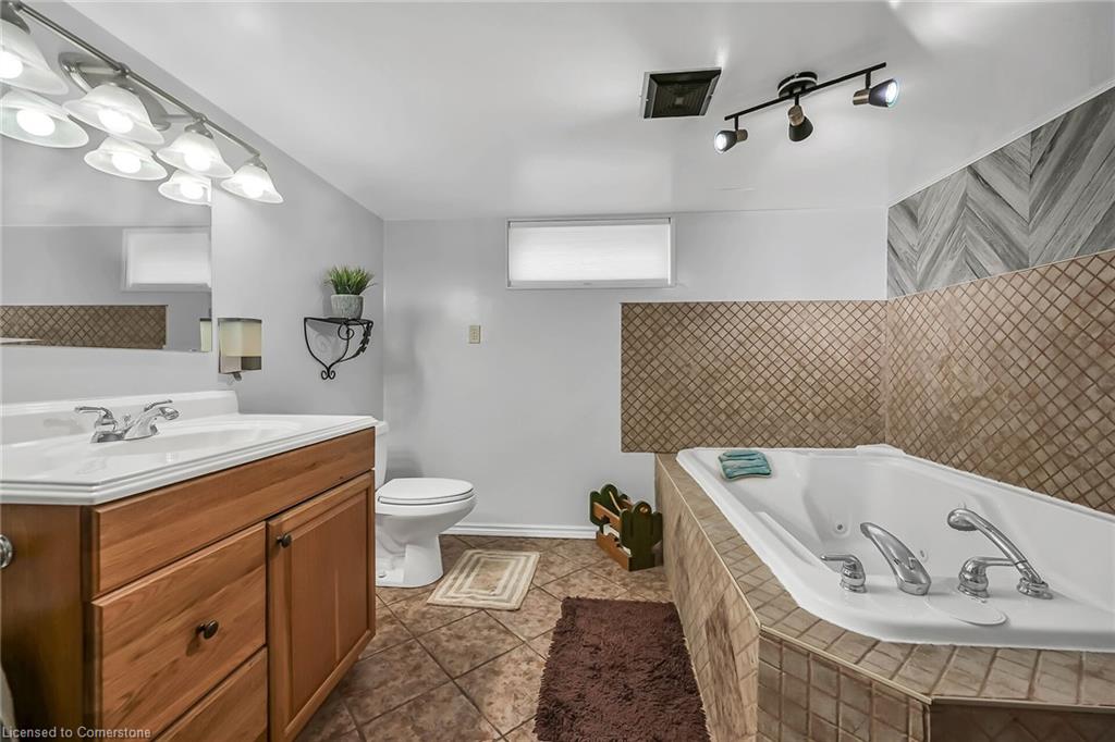 4 Clifford Street Property Photo 35