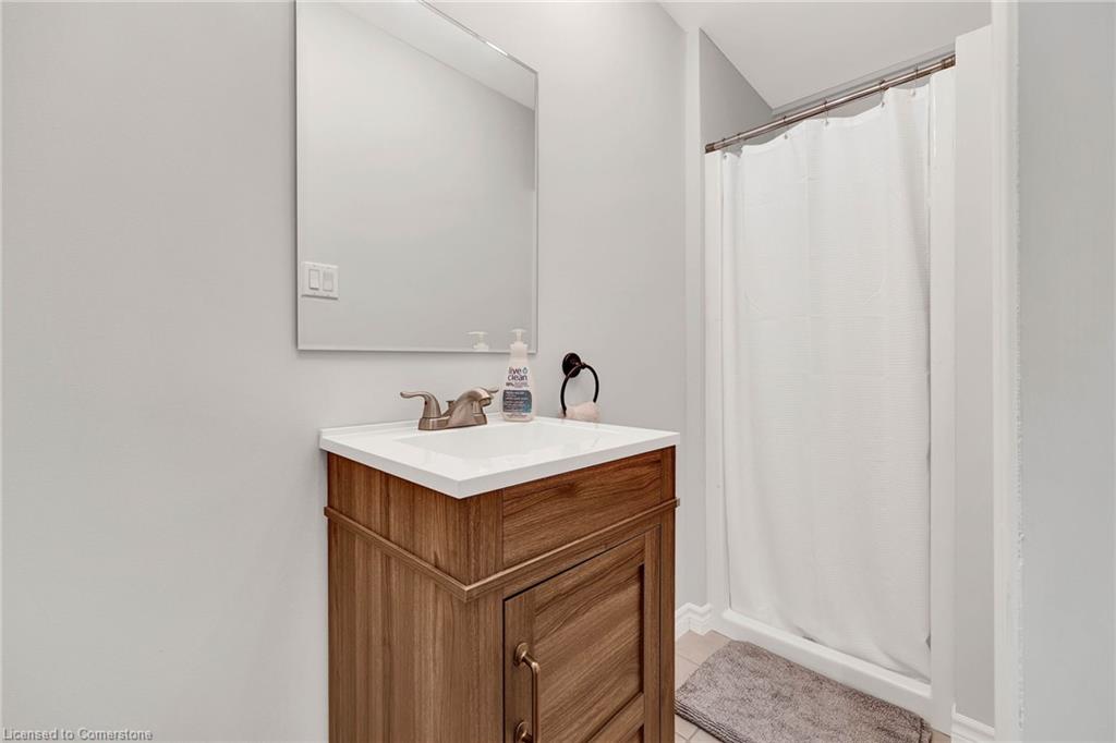 42 Brookmead Street Property Photo 27