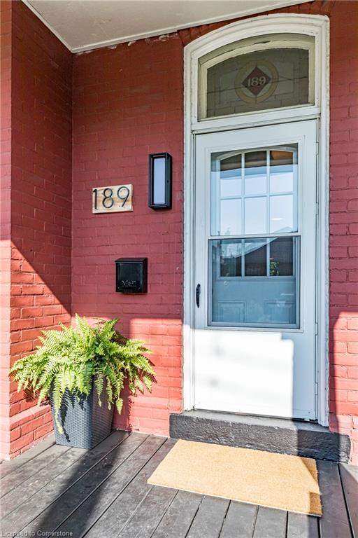 189 West Avenue N Property Photo 3