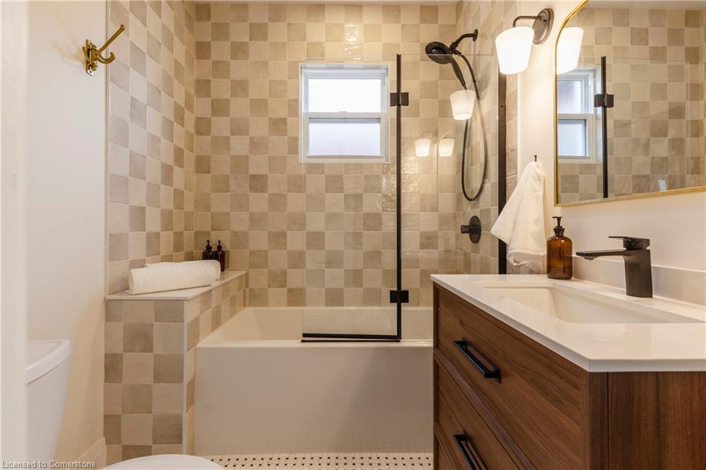 189 West Avenue N Property Photo 35