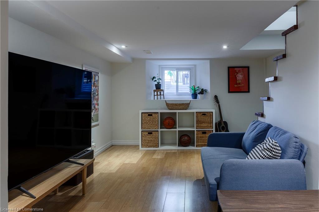 189 West Avenue N Property Photo 38