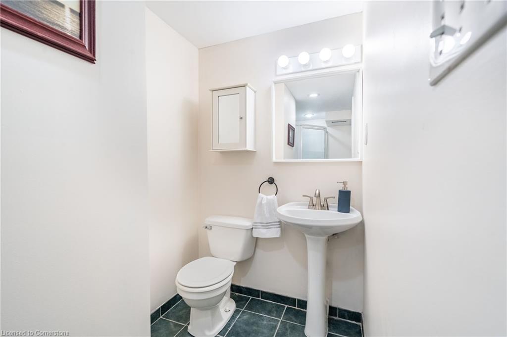 12 Bloomsbury Court Property Photo 33
