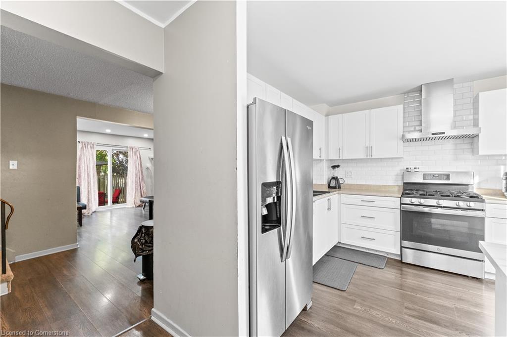 115-900 Centralpark Drive Property Photo 24