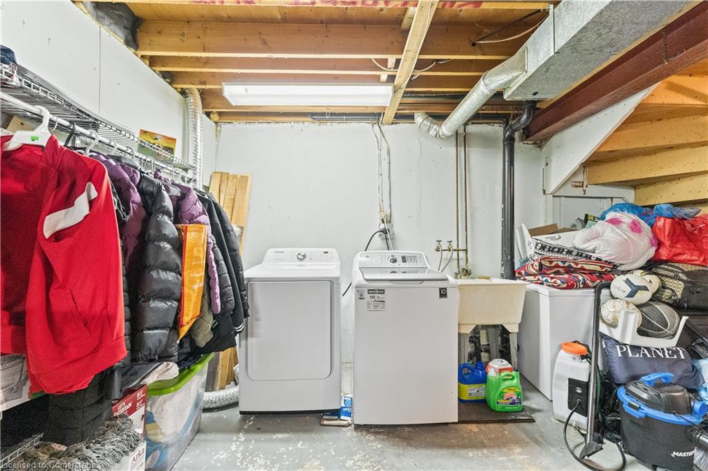 115-900 Centralpark Drive Property Photo 48