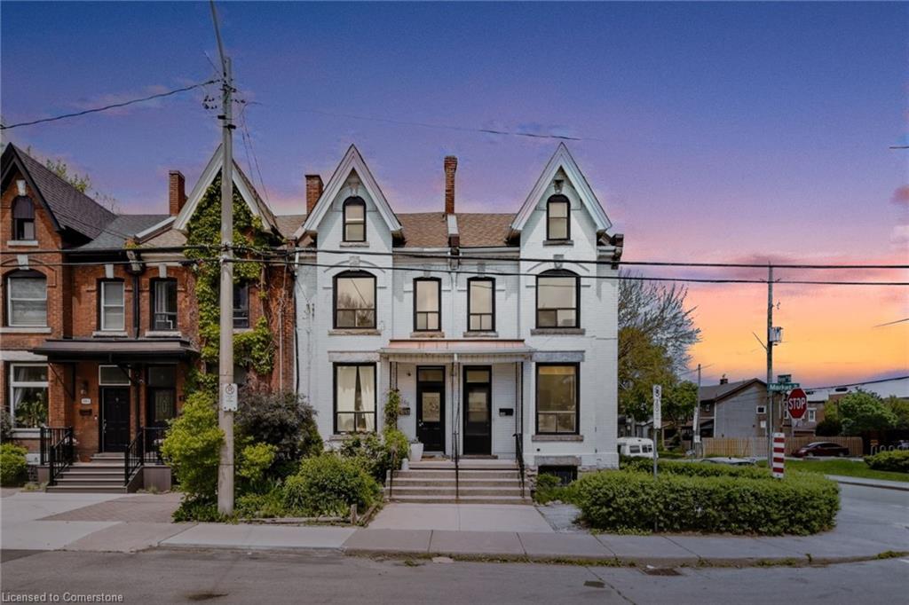 166 Market Street Property Photo 1