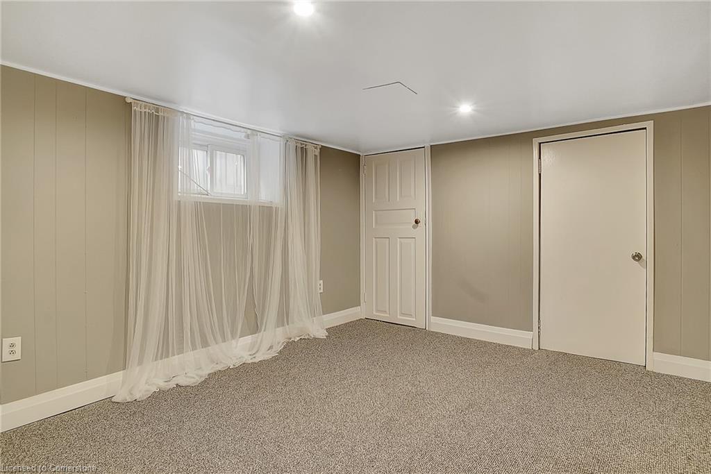 211 Dolph Street N Property Photo 20