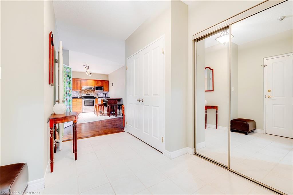 403-255 Keats Way Property Photo 2