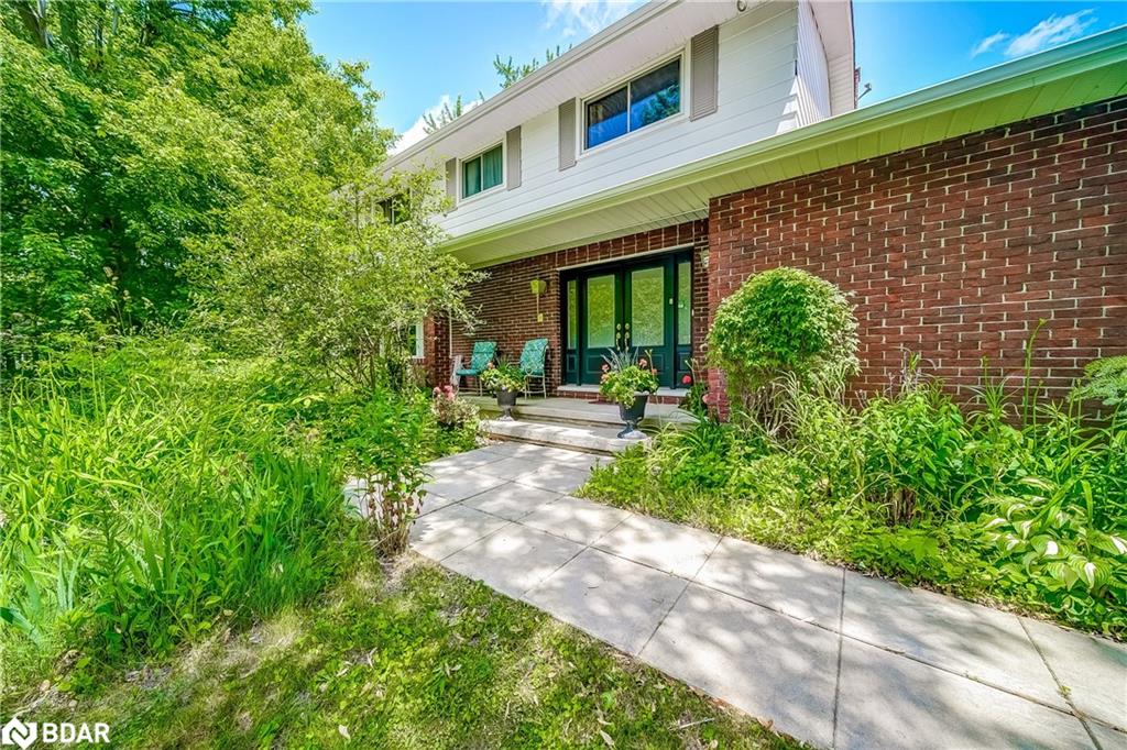 15809 Dufferin Street Property Photo 3