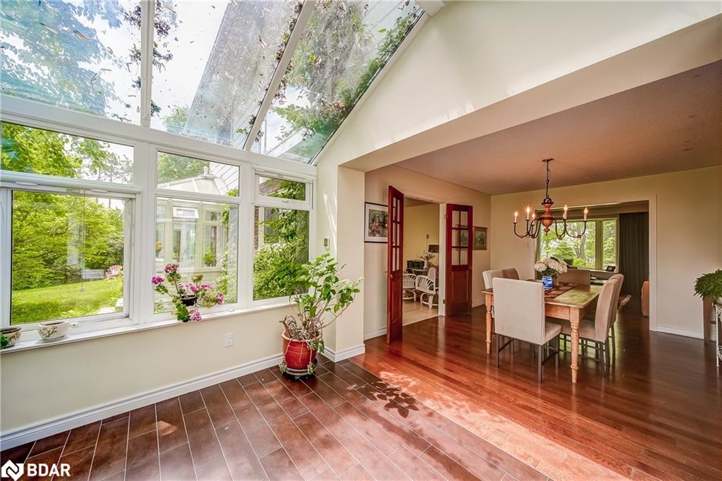 15809 Dufferin Street Property Photo 10