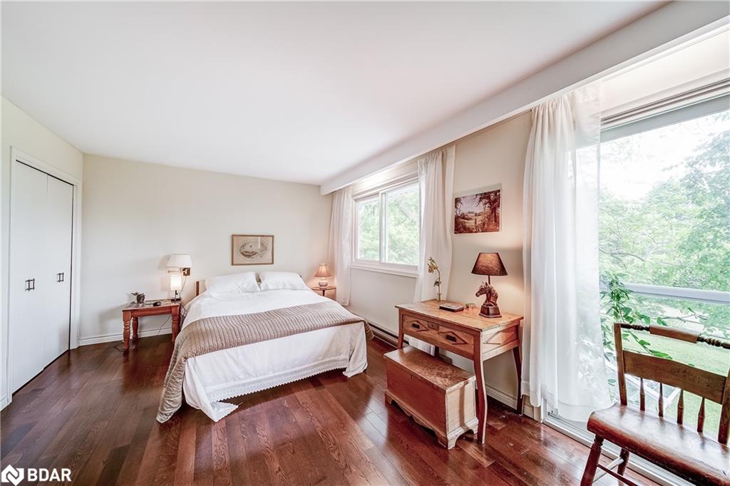 15809 Dufferin Street Property Photo 24