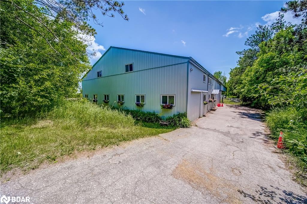 15809 Dufferin Street Property Photo 39