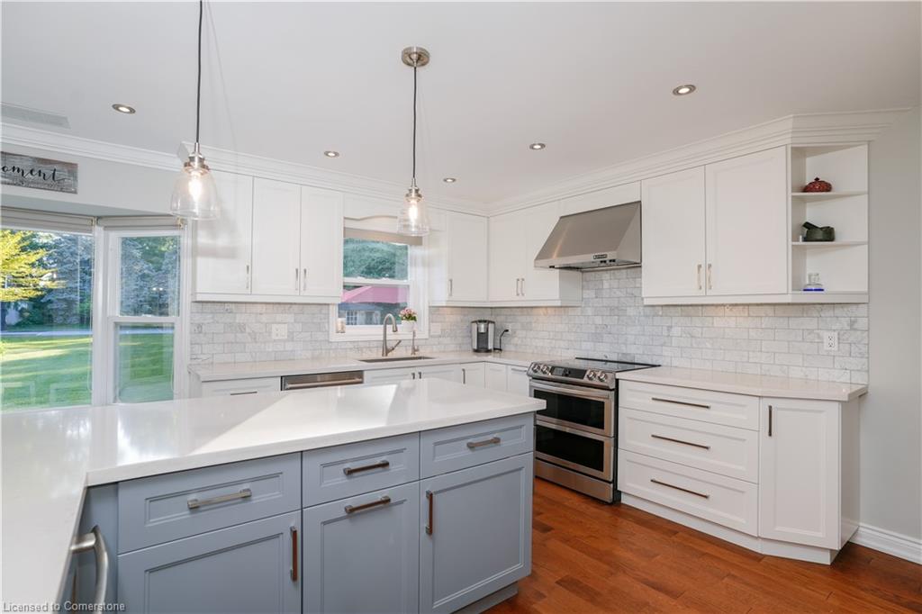 20 Thomas Reid Road Property Photo 13