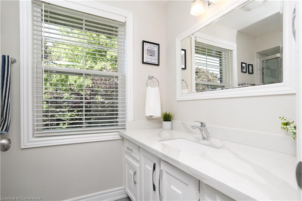 20 Thomas Reid Road Property Photo 22