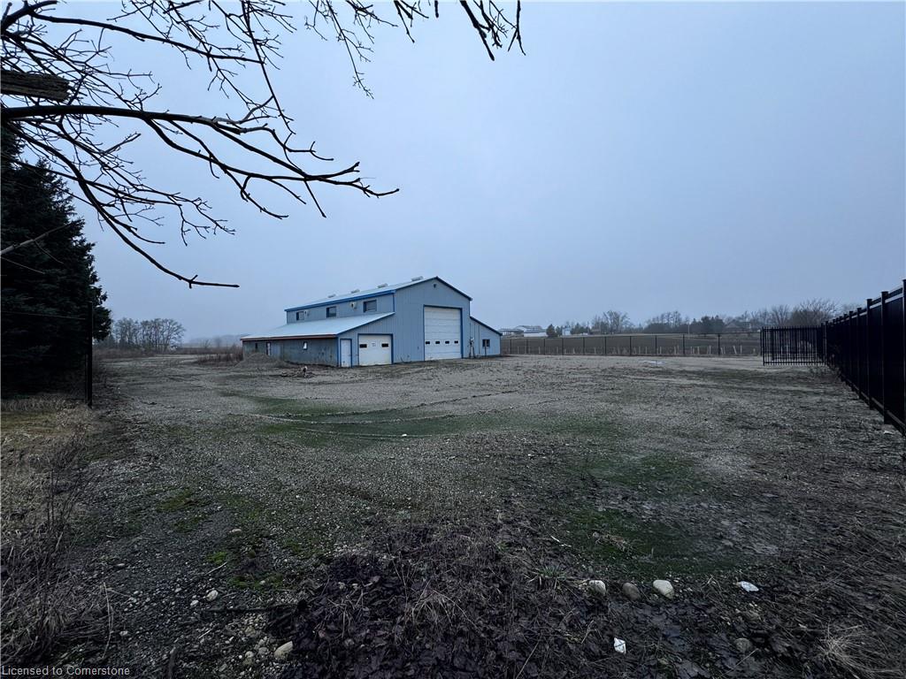 350 King Street Property Photo 4