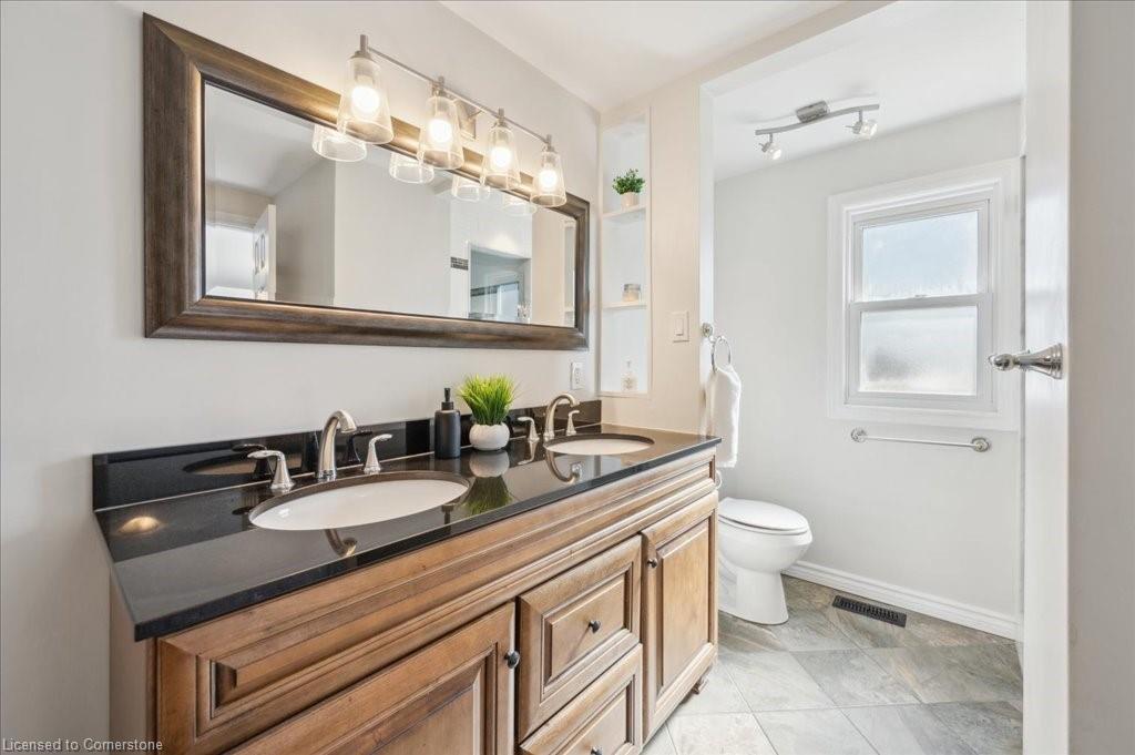 192 Dimson Avenue Property Photo 32