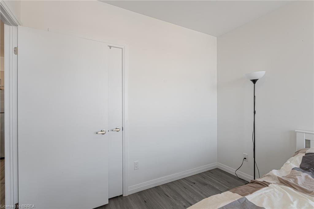 503-60 Charles Street Property Photo 20