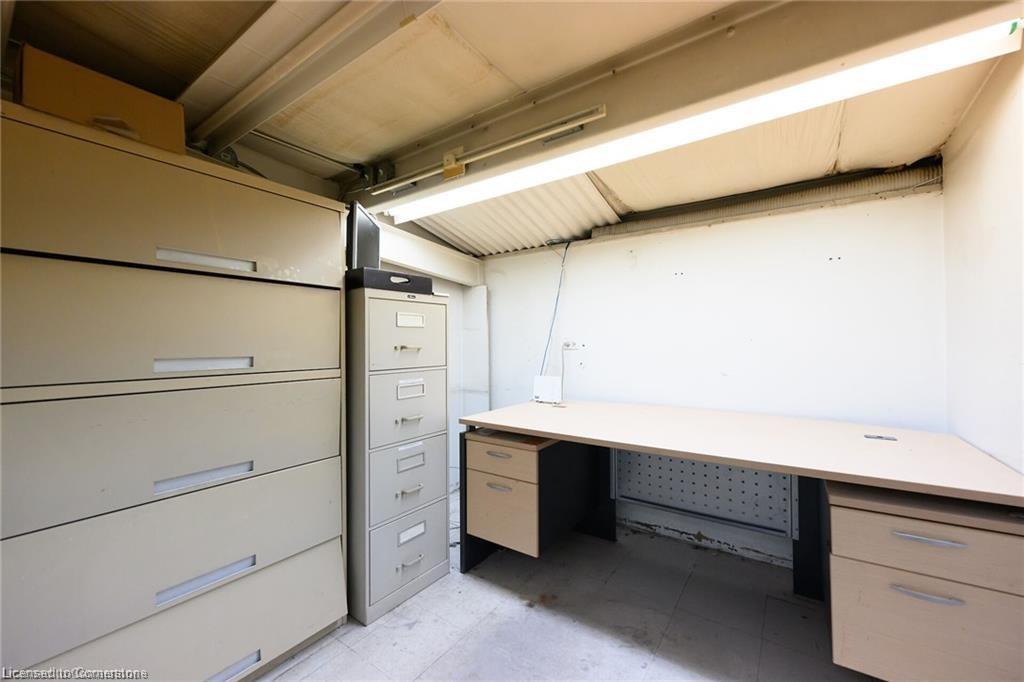 347 Hatt Street Property Photo 24