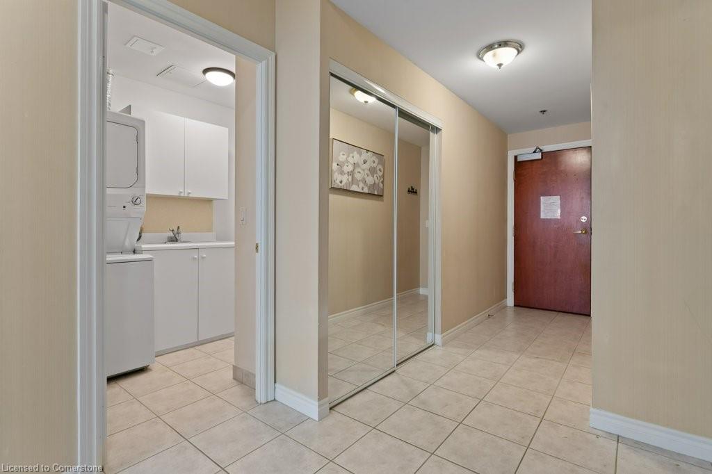 2511-100 Burloak Drive Property Photo 25
