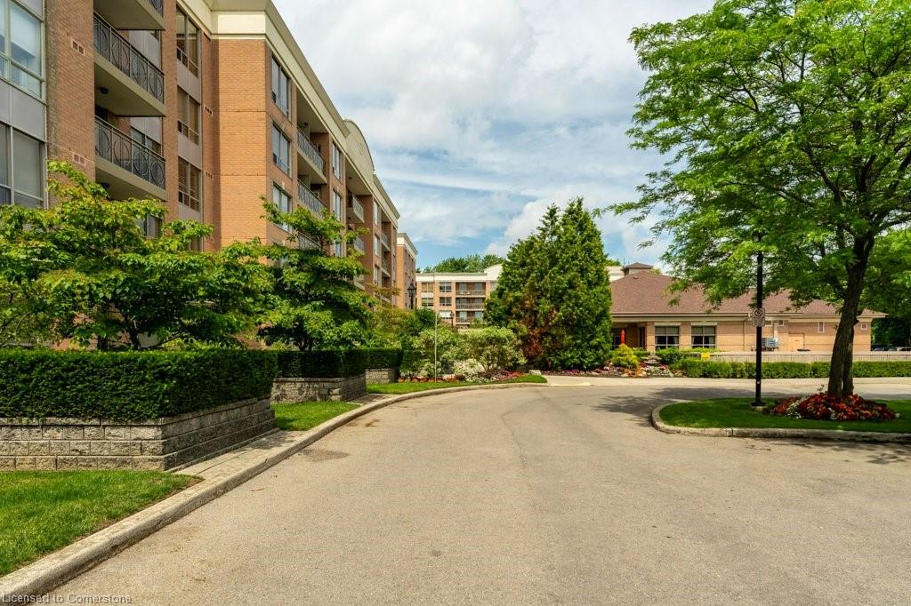2511-100 Burloak Drive Property Photo 39