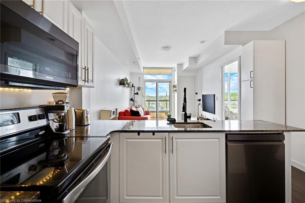 507-150 Water Street N Property Photo 19