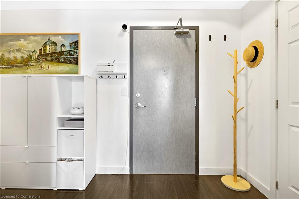 507-150 Water Street N Property Photo 20