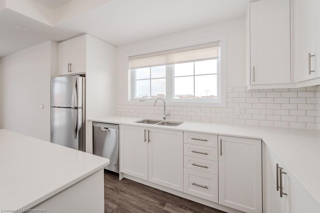 215-265 Cotton Grass Street Property Photo 6