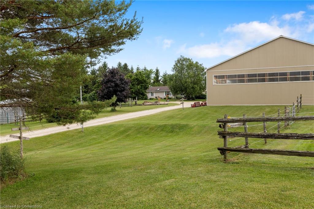 413294 Baseline Road Property Photo 3