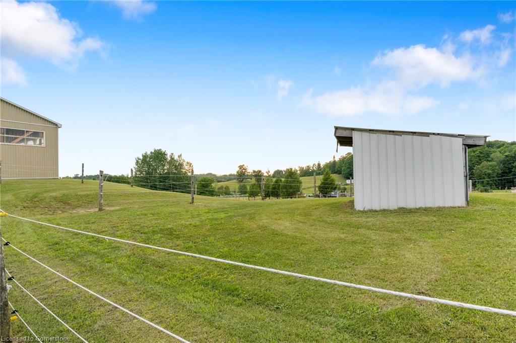 413294 Baseline Road Property Photo 4