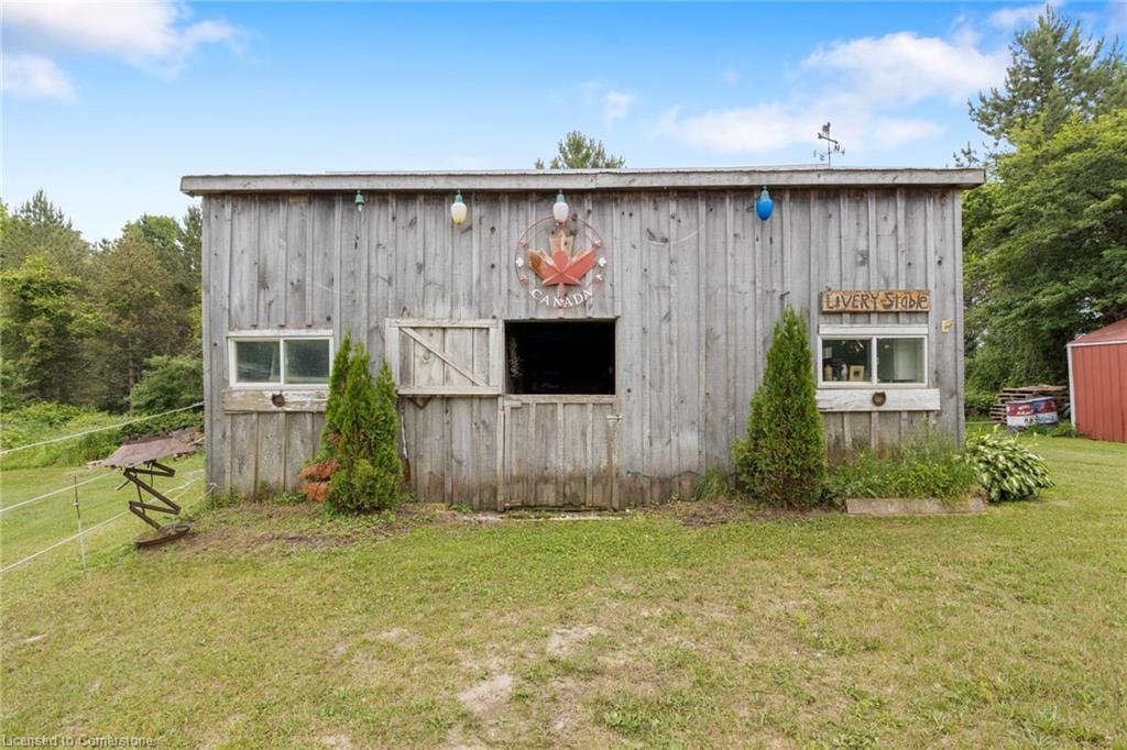 413294 Baseline Road Property Photo 13