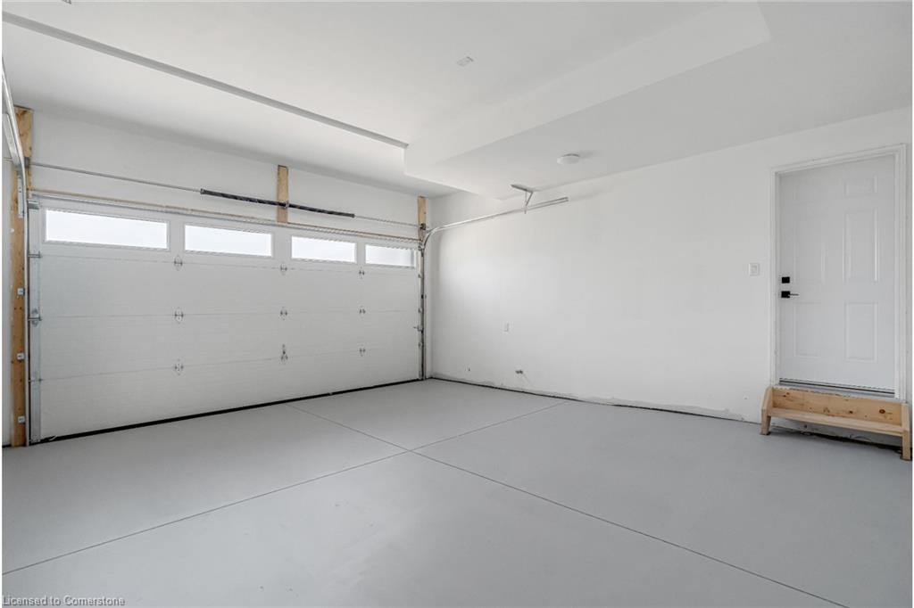 5-2154 Walkers Line Property Photo 27