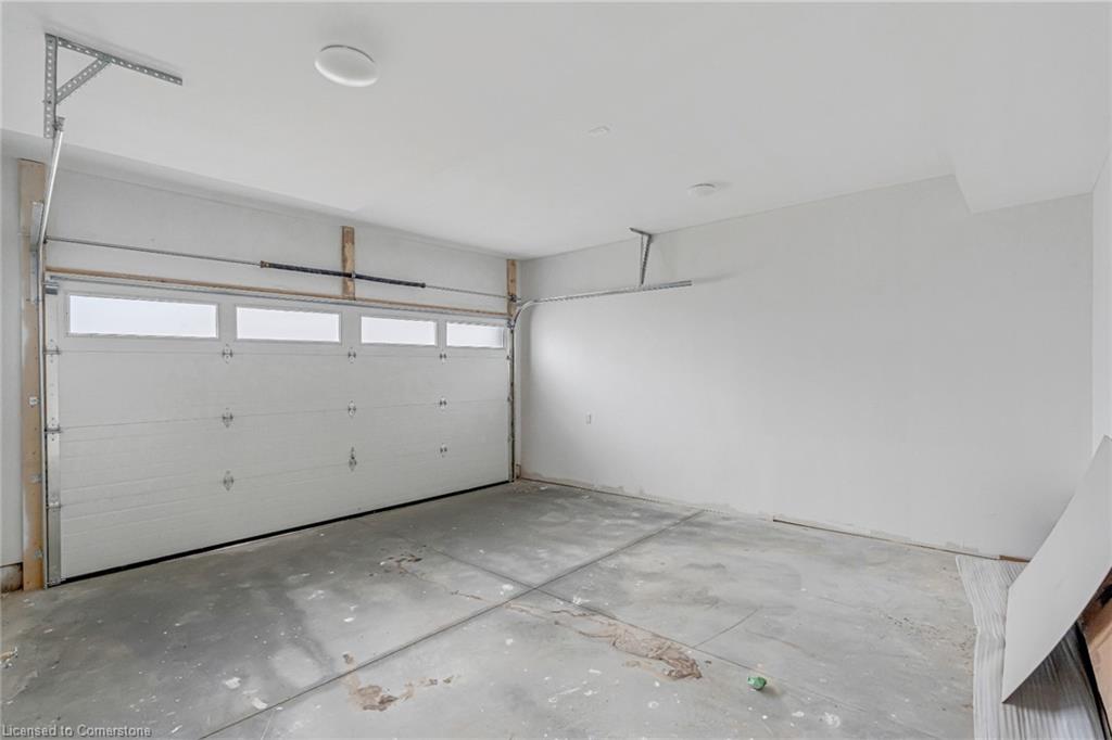 7-2154 Walkers Line Property Photo 35