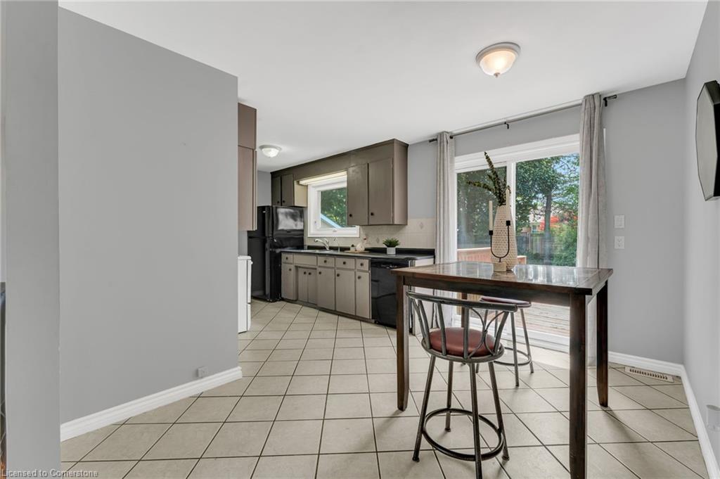 293 King George Road Property Photo 18