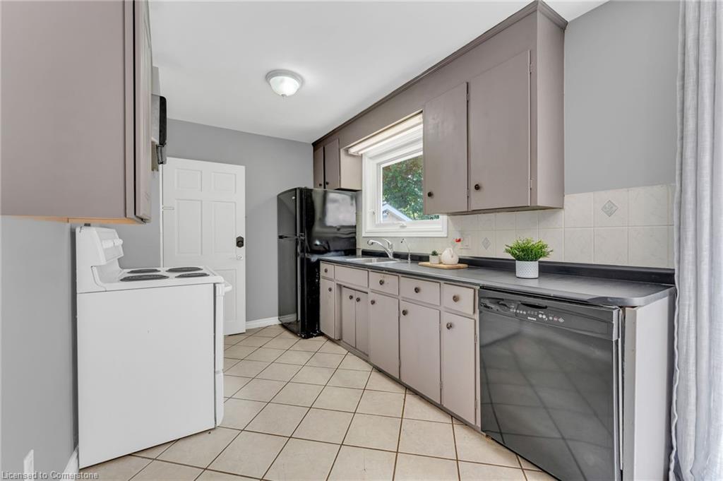 293 King George Road Property Photo 20