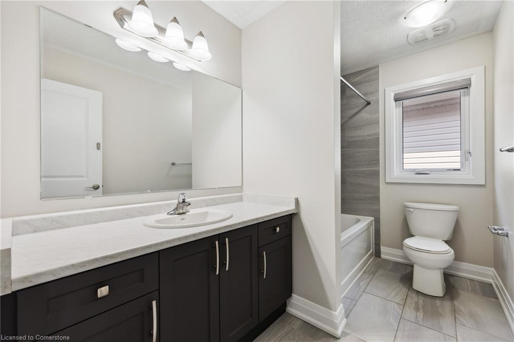 135 Ian Ormston Drive Property Photo 23