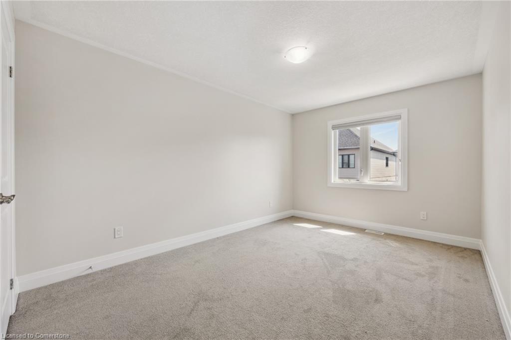 135 Ian Ormston Drive Property Photo 25