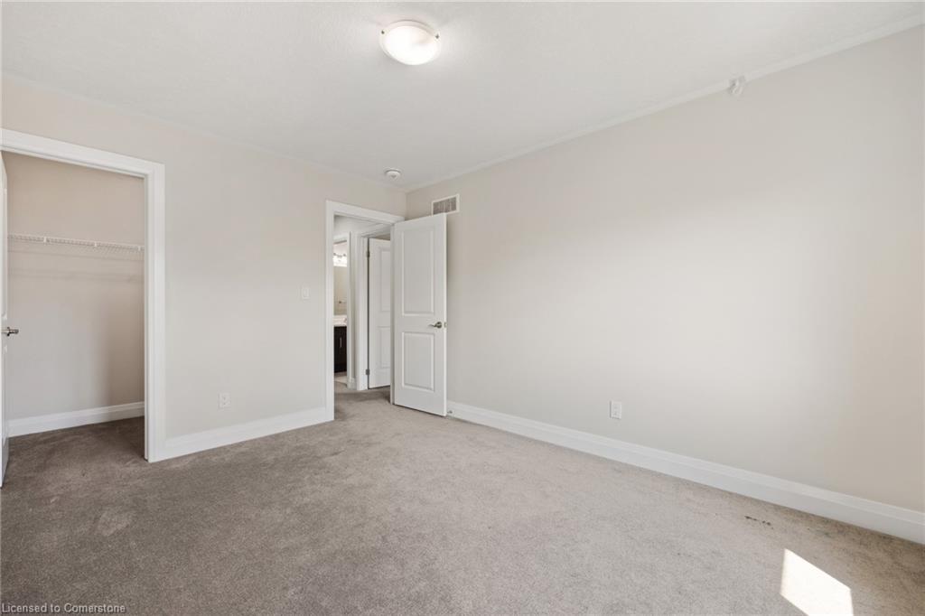 135 Ian Ormston Drive Property Photo 31