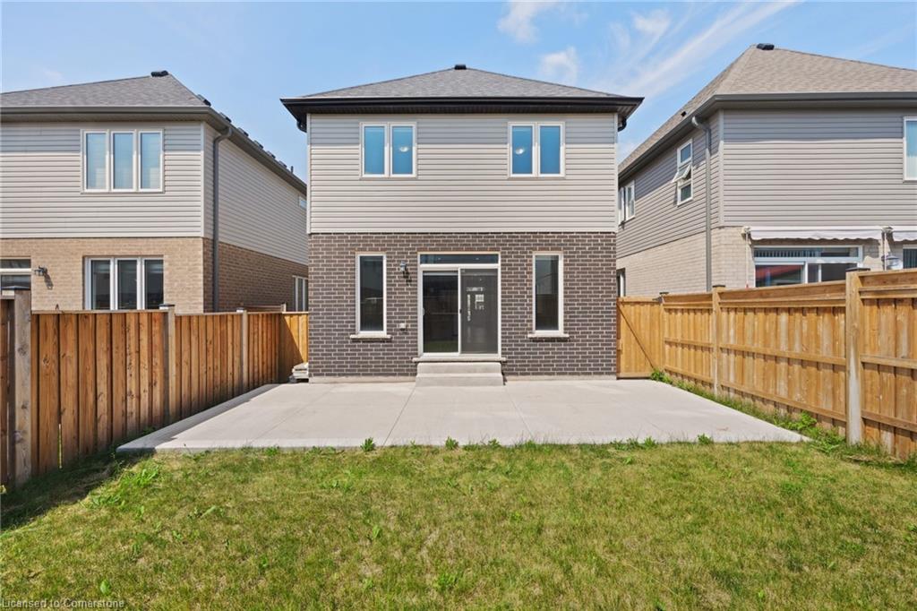 135 Ian Ormston Drive Property Photo 44