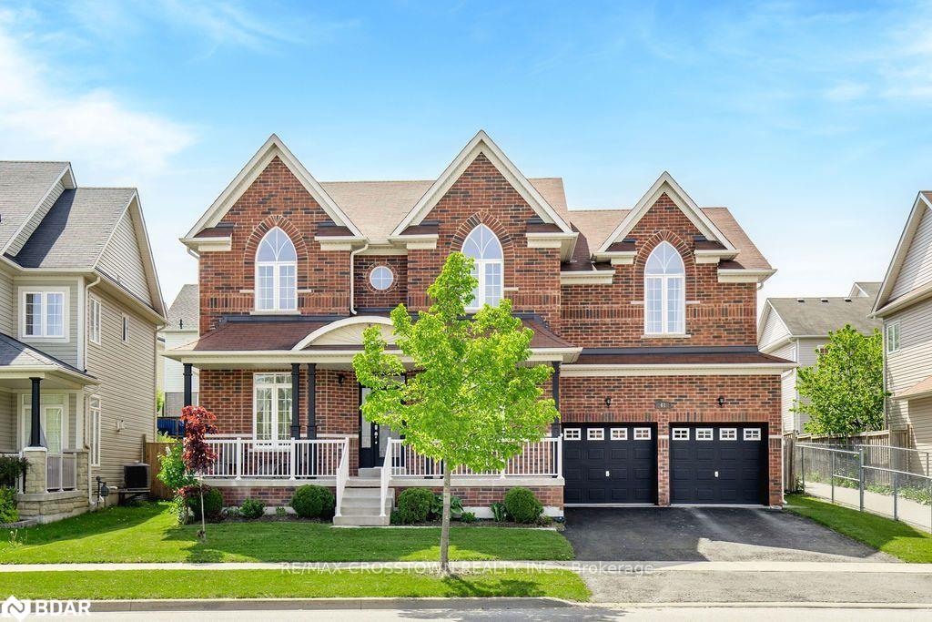 61 The Queensway Property Photo 1