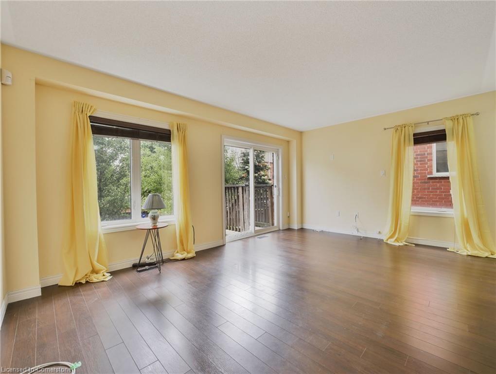 90-20 Mcconkey Crescent Property Photo 10