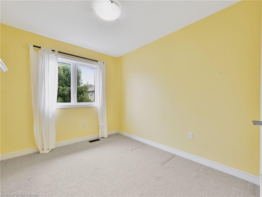 90-20 Mcconkey Crescent Property Photo 22