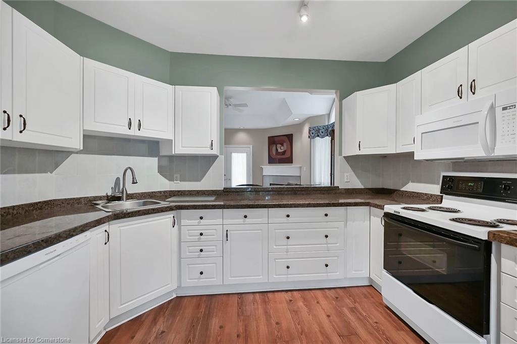 43 Twentyplace Boulevard Property Photo 8