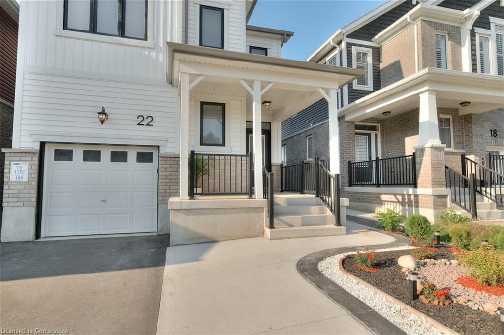 22 Saxony St Property Photo 3