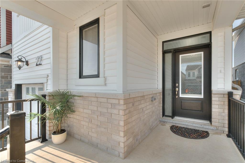 22 Saxony St Property Photo 4