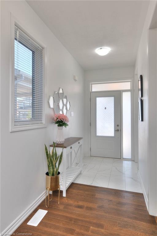 22 Saxony St Property Photo 8
