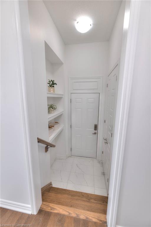 22 Saxony St Property Photo 9