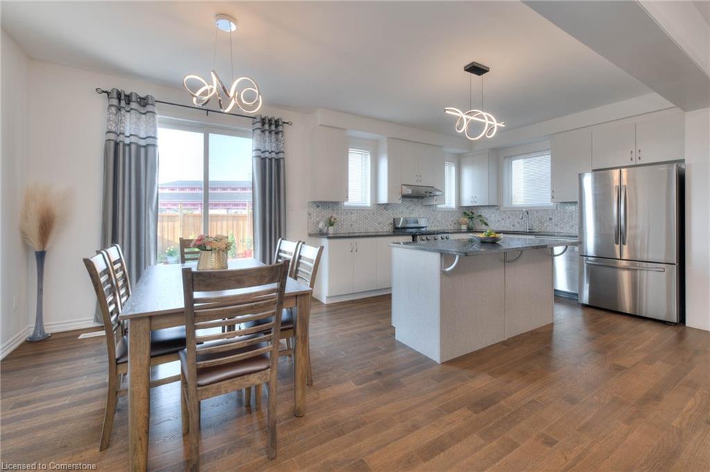 22 Saxony St Property Photo 15