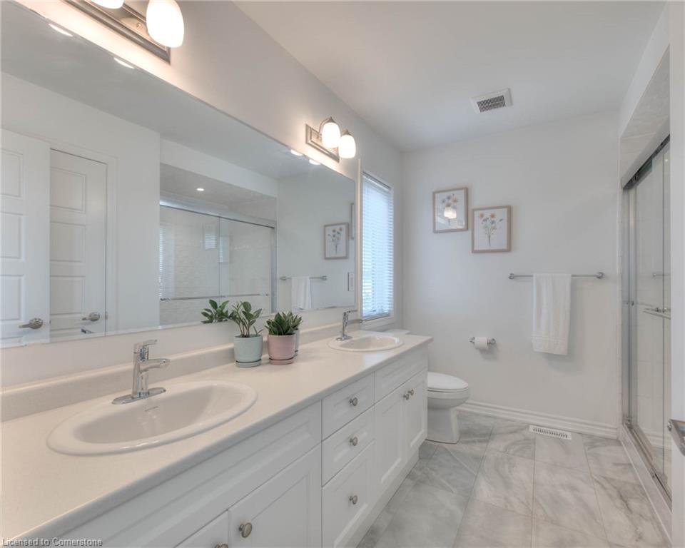 22 Saxony St Property Photo 25